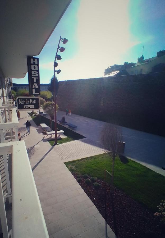 Hostal Pension Mar De Plata Lugo Kültér fotó