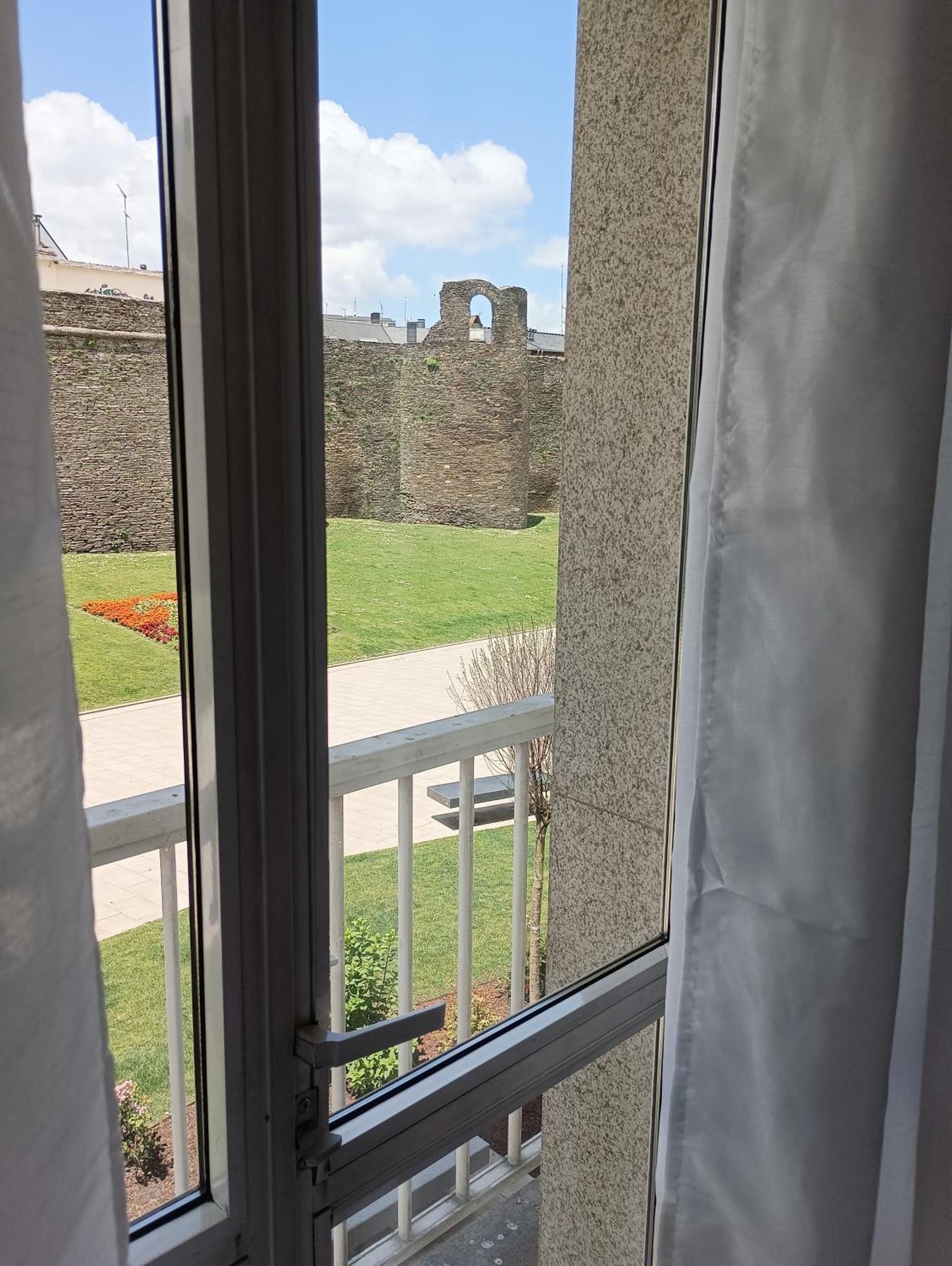Hostal Pension Mar De Plata Lugo Kültér fotó